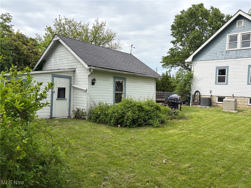 1726 Lincoln Road Wickliffe, OH 44092 - Photo 2 of 9