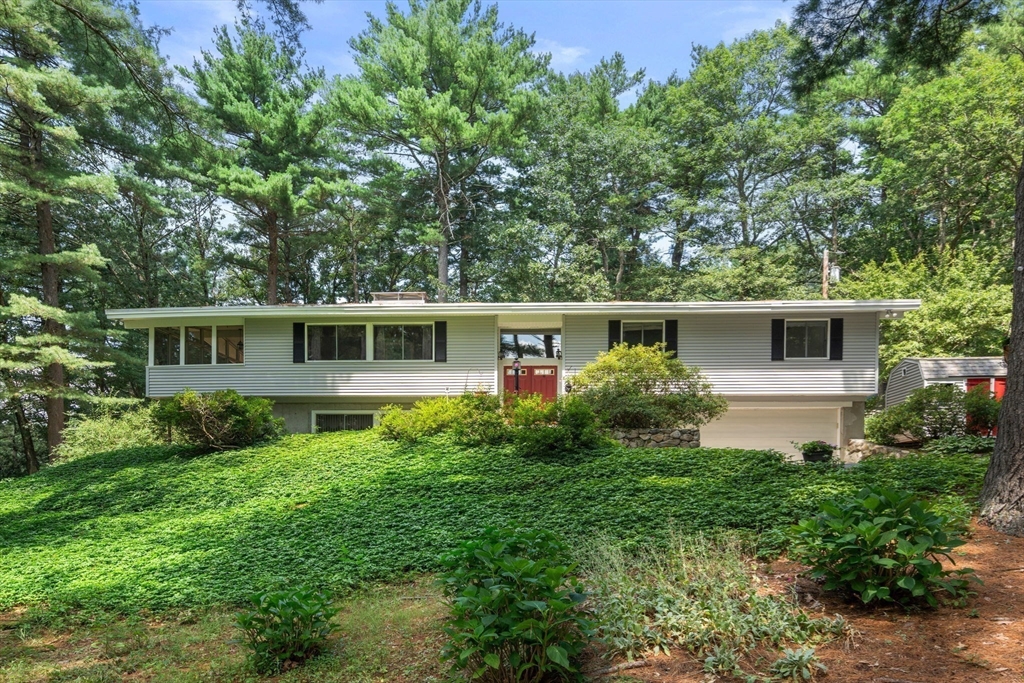 27 Alden Road Wayland, MA 01778 - Photo 2 of 29 Gallery Image 2