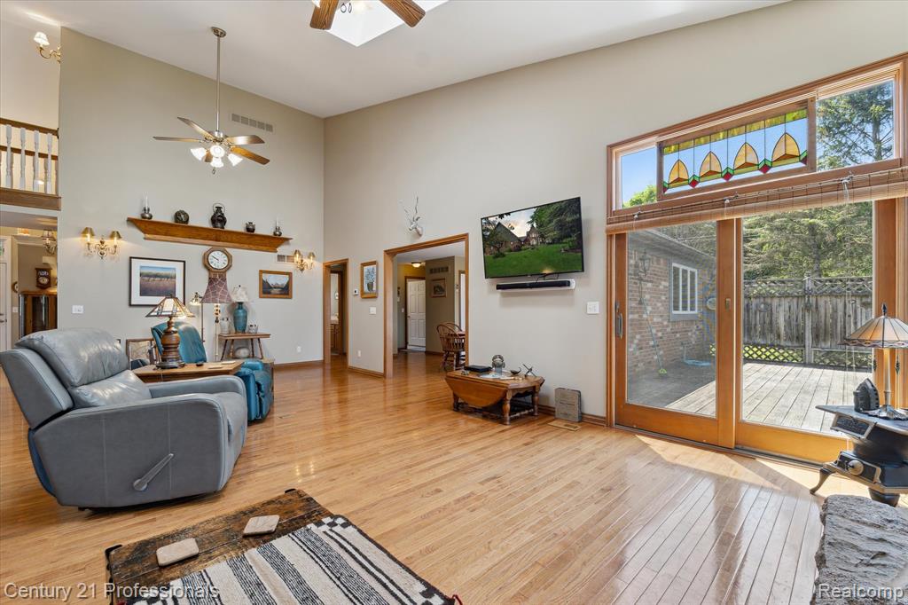 6279 7 Mile Road South Lyon, MI 48178 - Photo 18 of 98 Gallery Image 18