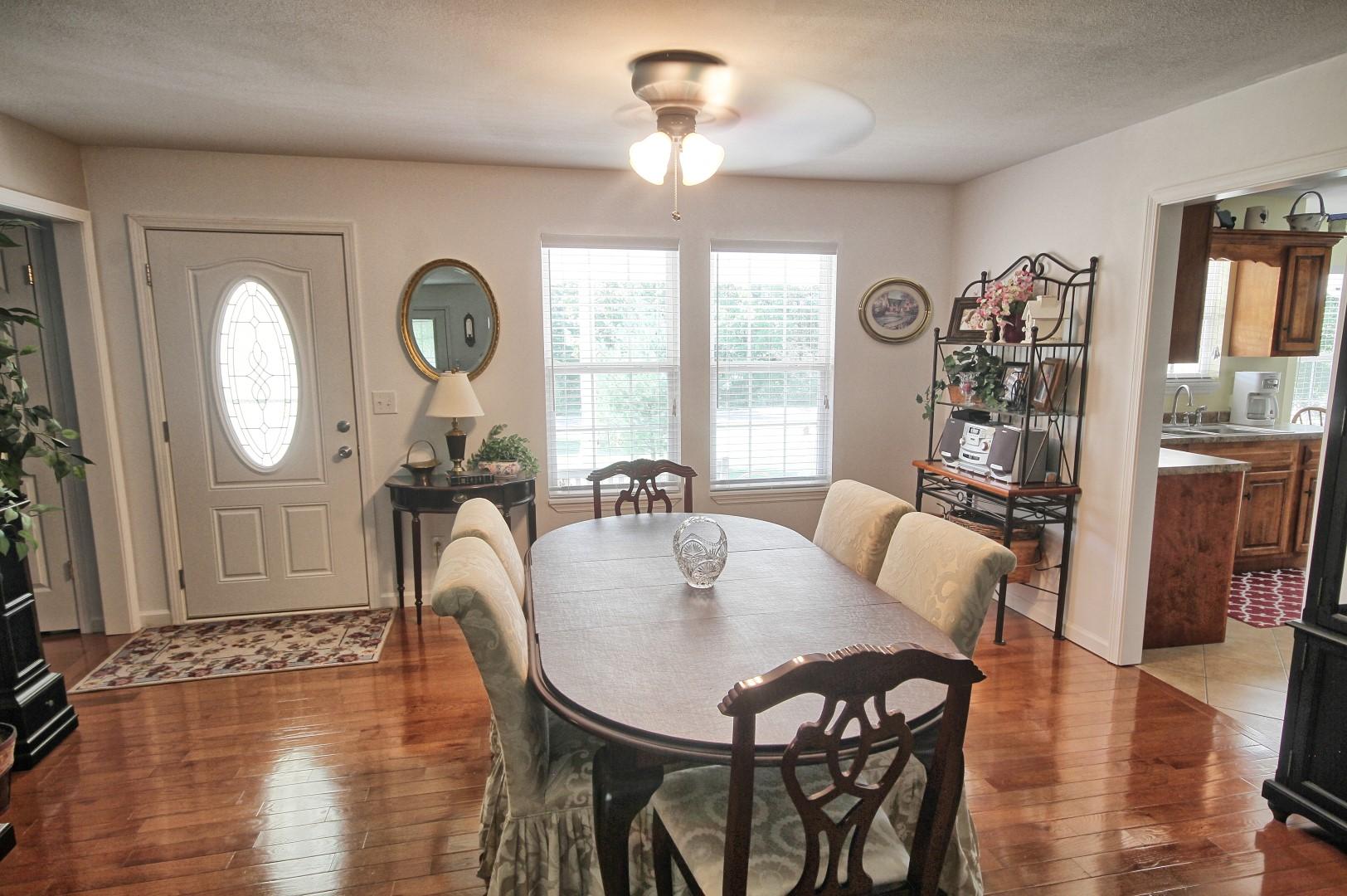 166 West Park Circle Decatur, TN 37322 - Photo 3 of 24 c