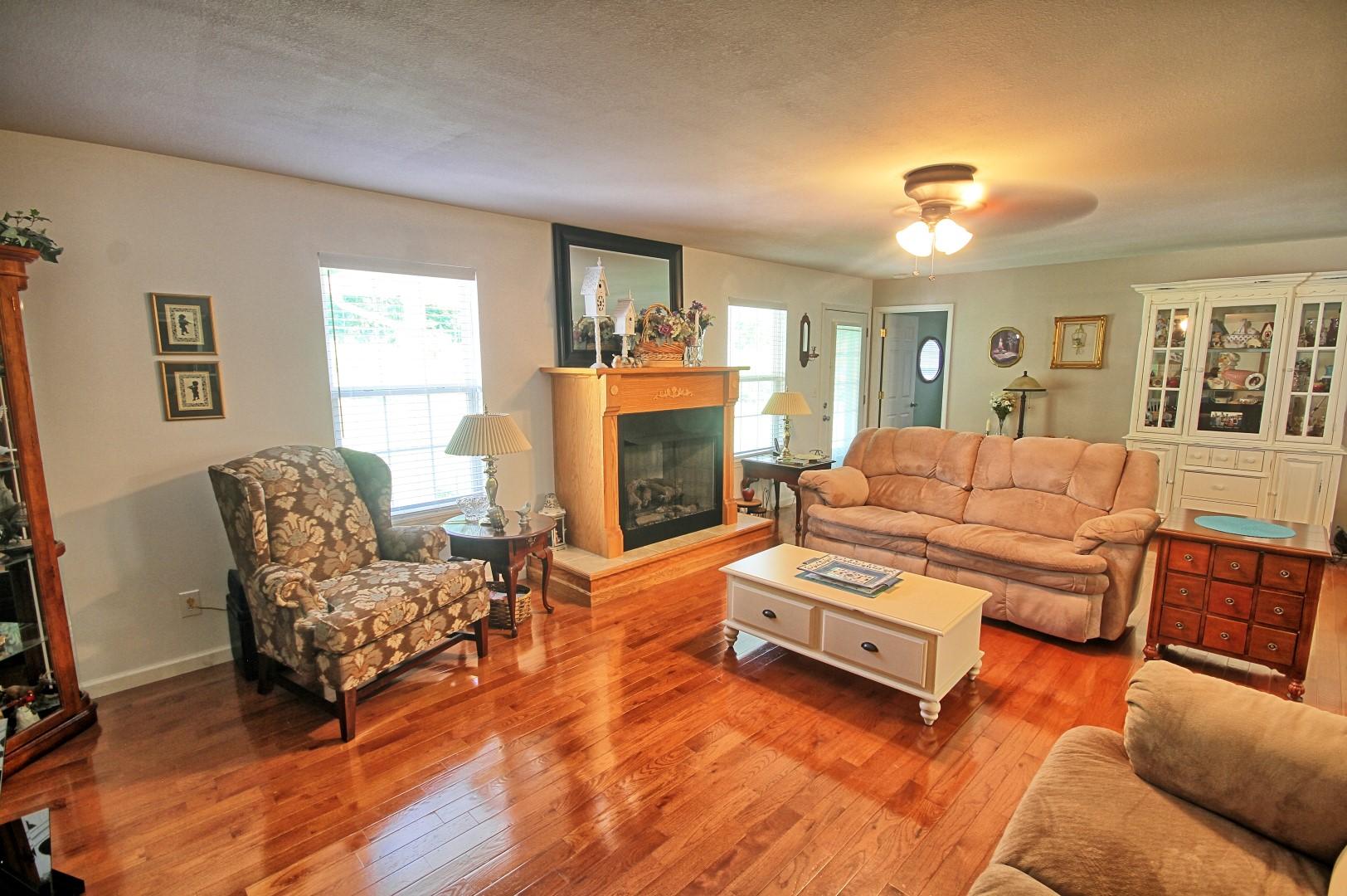 166 West Park Circle Decatur, TN 37322 - Photo 7 of 24 g