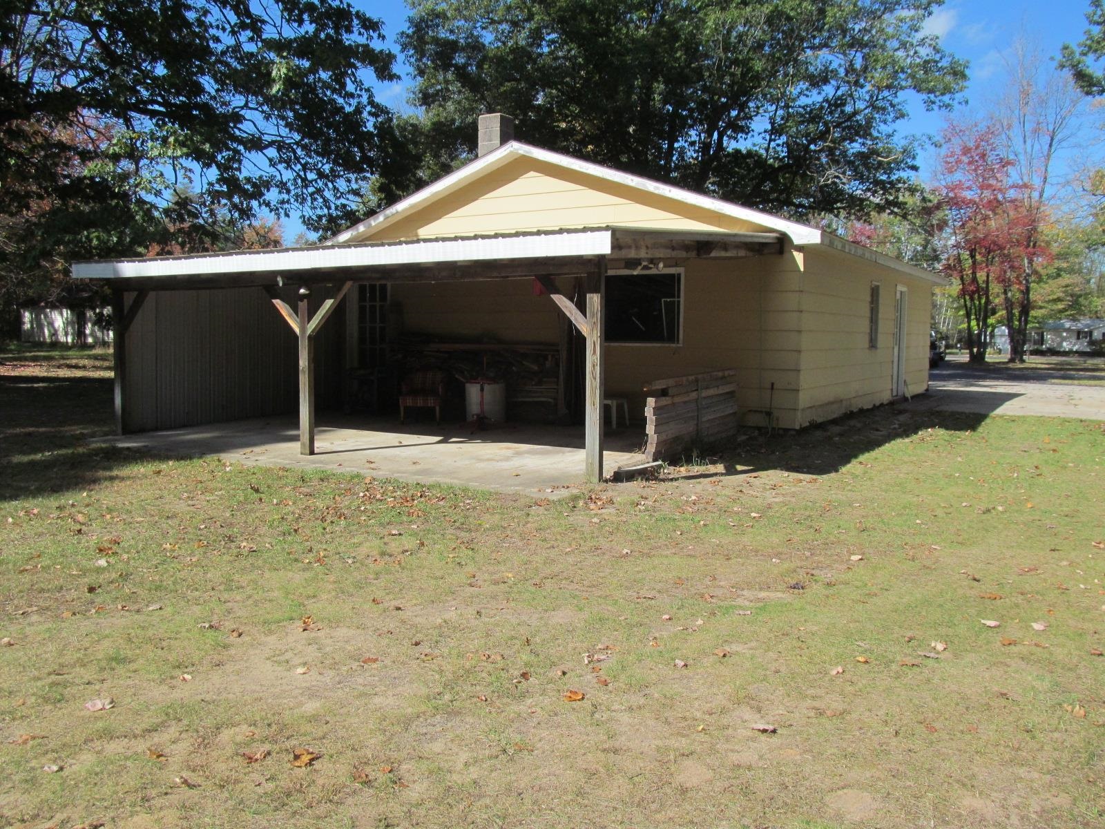 11830 34 Road Cadillac, MI 49601 - Photo 27 of 49