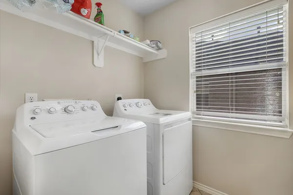 $2,475 | 26507 Abbey Springs Lane, Katy, TX 77494