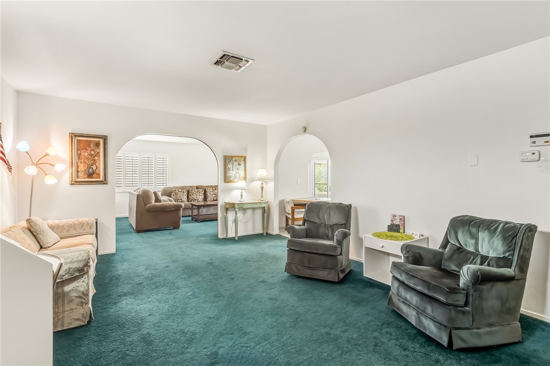 2454 Ripple Drive Bullhead City, AZ 86429 - Photo 8 of 37