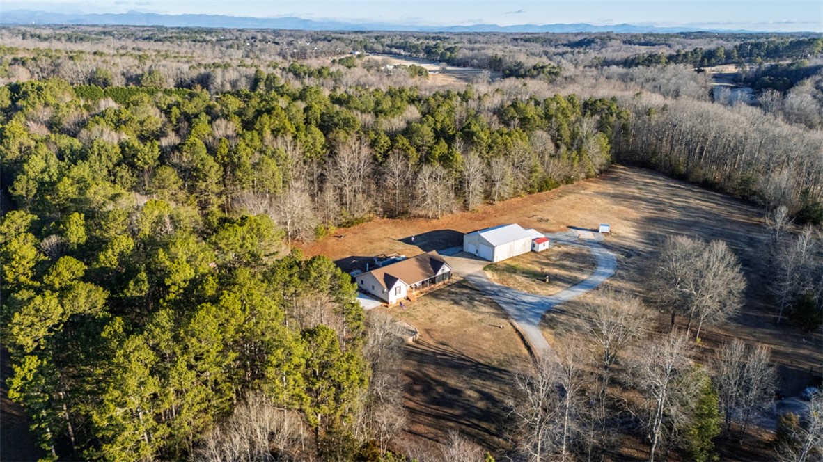 333 Match Play Lane Westminster, SC 29693 - Photo 3 of 50