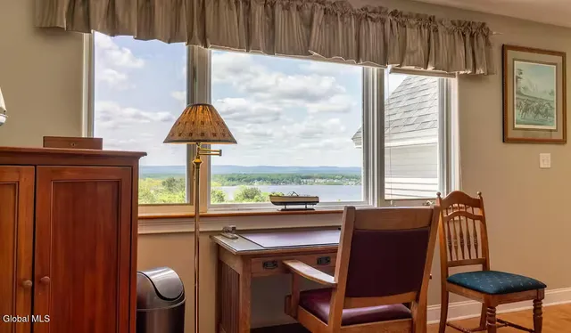 $40,000 | 27 Hill Road, Stillwater, NY 12170