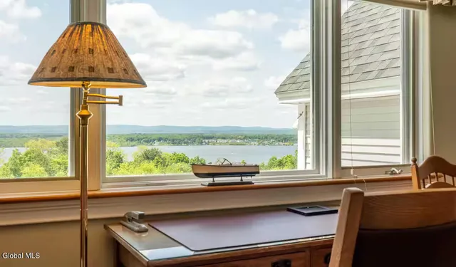 $40,000 | 27 Hill Road, Stillwater, NY 12170