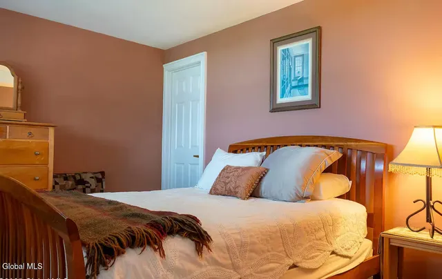 $40,000 | 27 Hill Road, Stillwater, NY 12170