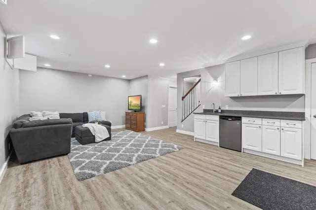 $674,900 | 819 Belanger Avenue Northwest, Buffalo, MN 55313