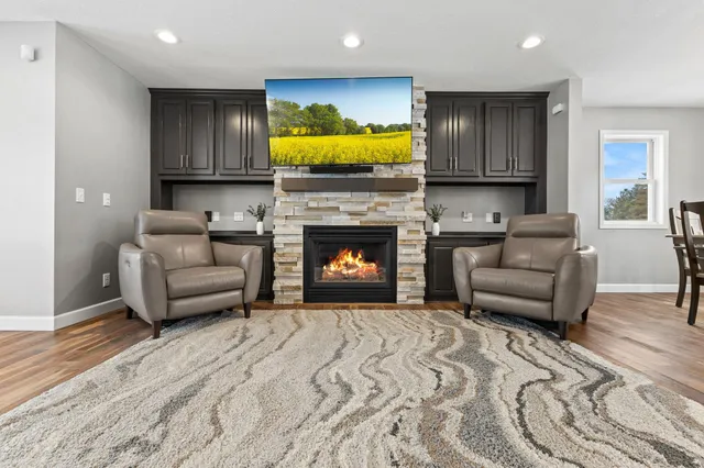 $674,900 | 819 Belanger Avenue Northwest, Buffalo, MN 55313