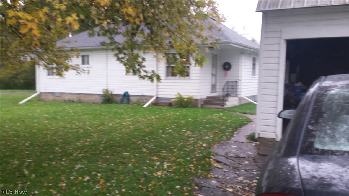 406 Nicholson Road Vermilion, OH 44089 - Photo 1 of 9 Gallery Image 1