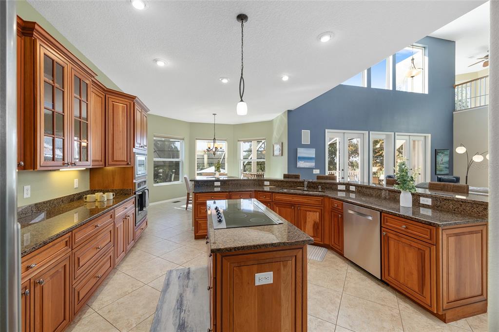 11944 West Creekside Lane Homosassa, FL 34448 - Photo 20 of 90