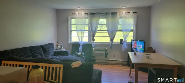 $104,900 | 15 Donna Drive, Unit B4, New Haven, CT 06513