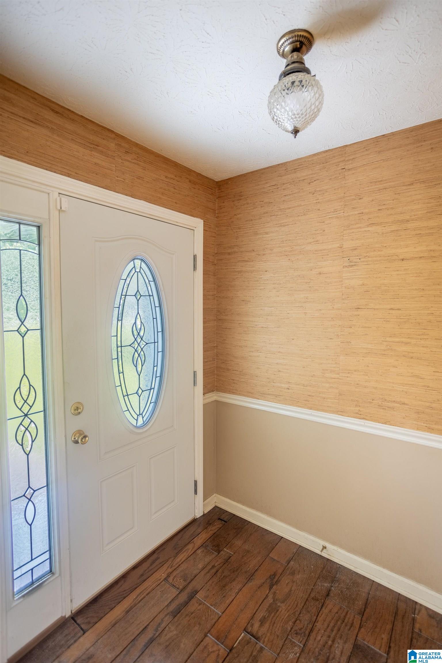803 Shady Lane Weaver, AL 36277 - Photo 8 of 34