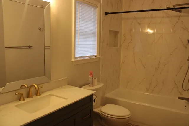 $2,350 | 110 Sandalwood Drive, Brunswick, GA 31525