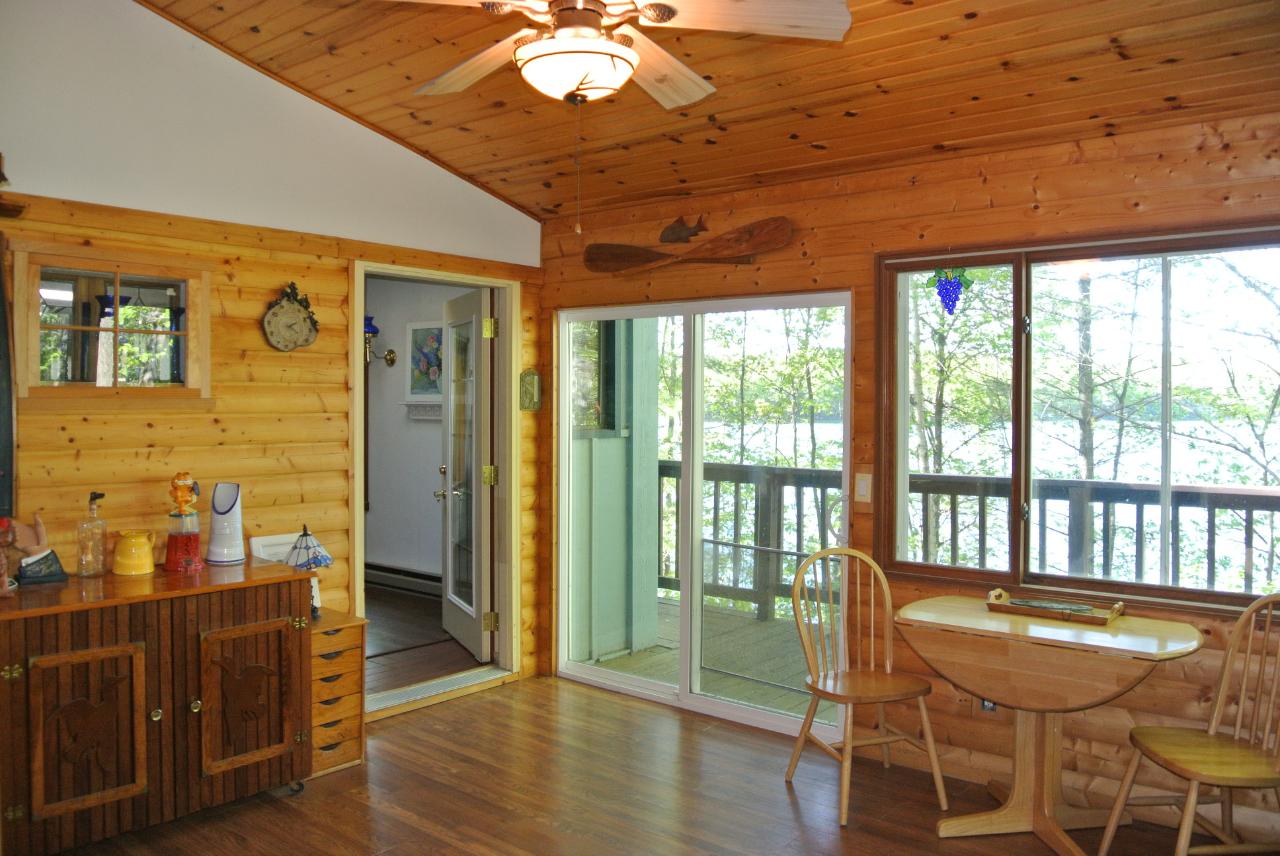 9740 South Kaubashine Road Hazelhurst, WI 54531 - Photo 6 of 29 Gallery Image 6