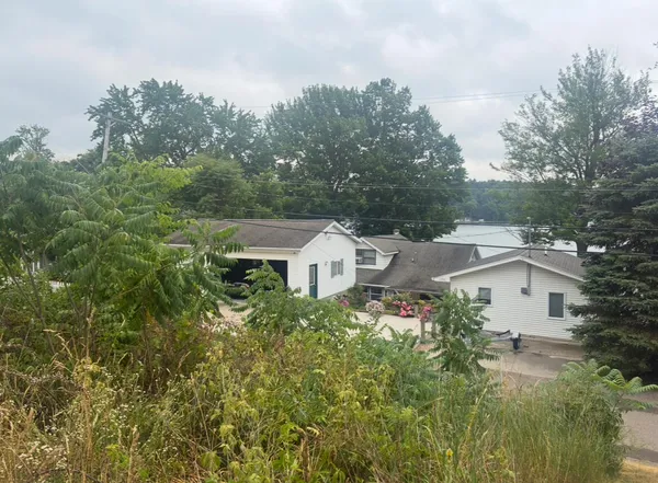 $45,000 | 11717 Maywood Drive Northeast, Sparta, MI 49345