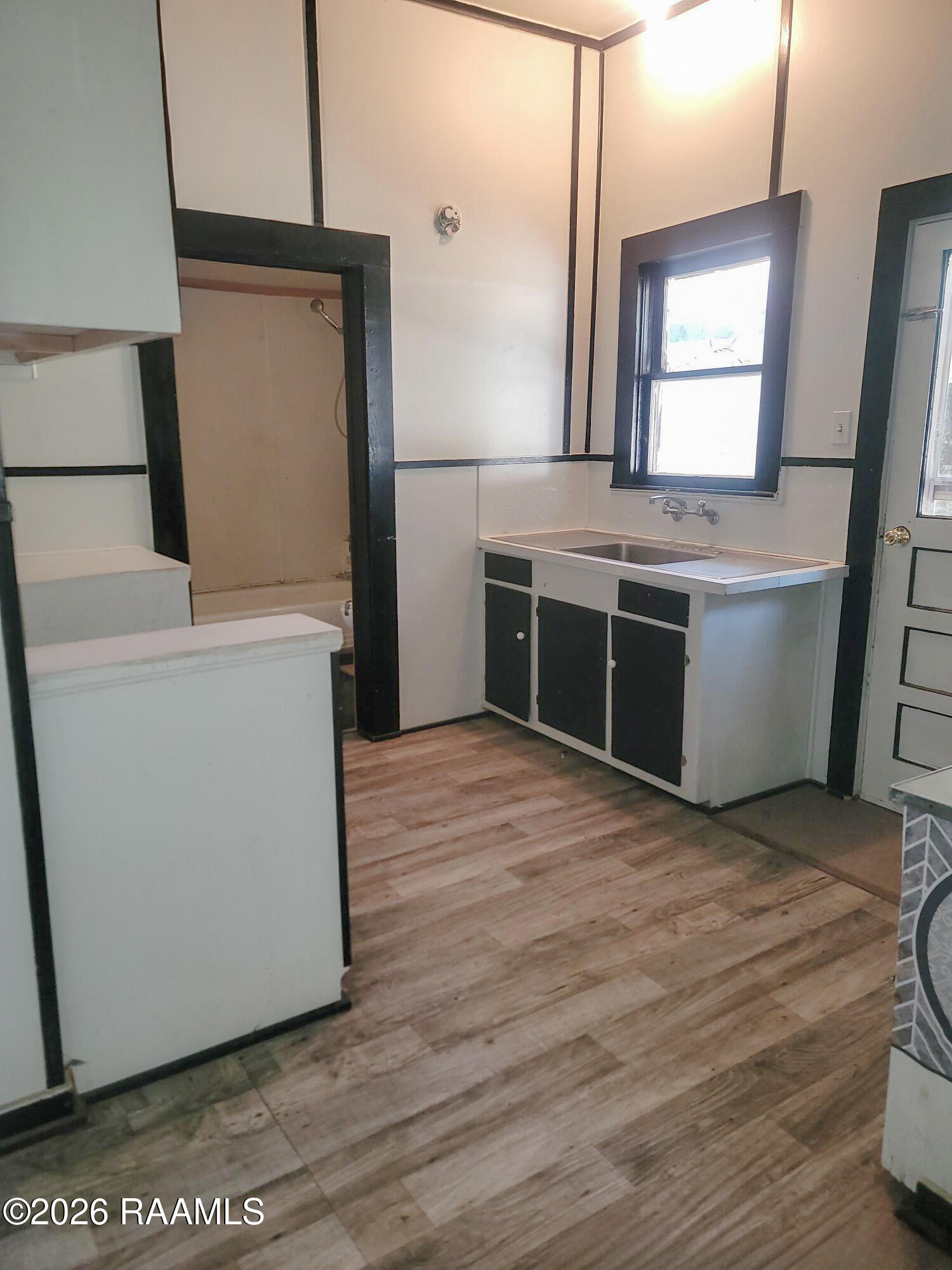 403 Ruland Street Jennings, LA 70546 - Photo 4 of 12 TimePhoto_20251023_122654