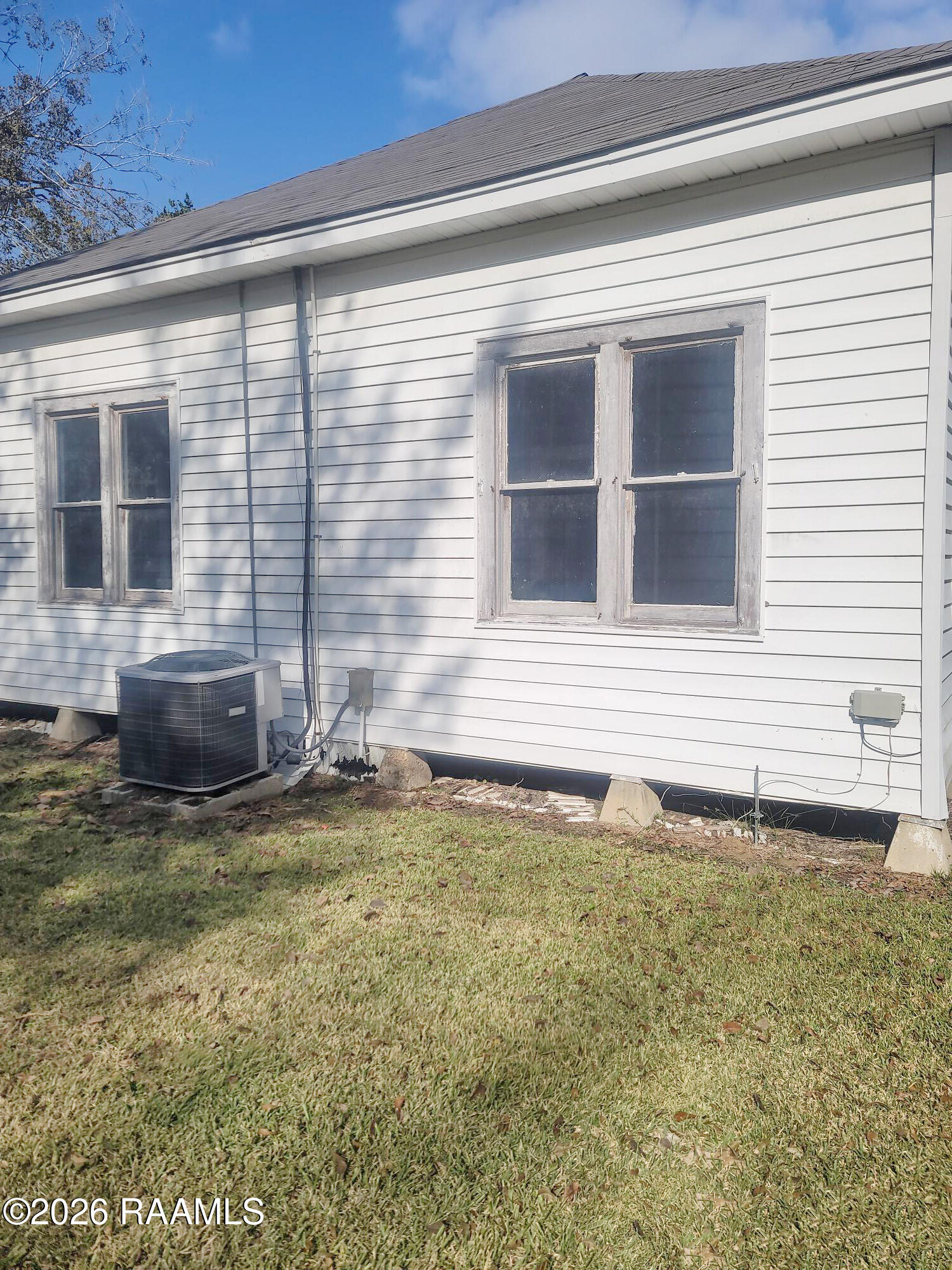 403 Ruland Street Jennings, LA 70546 - Photo 10 of 12 TimePhoto_20251208_104953