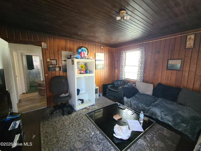 $35,900 | 208 Clay Street, Kinston, NC 28501