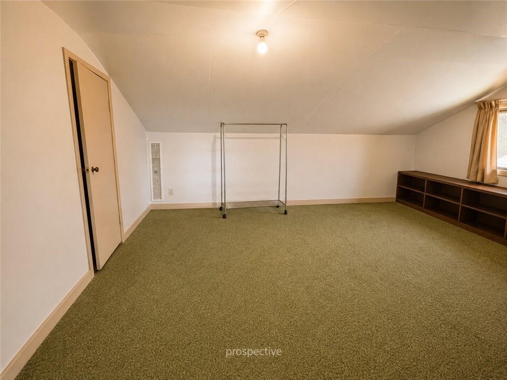 1833 Greentree Road Pittsburgh, PA 15220 - Photo 28 of 48 Gallery Image 28