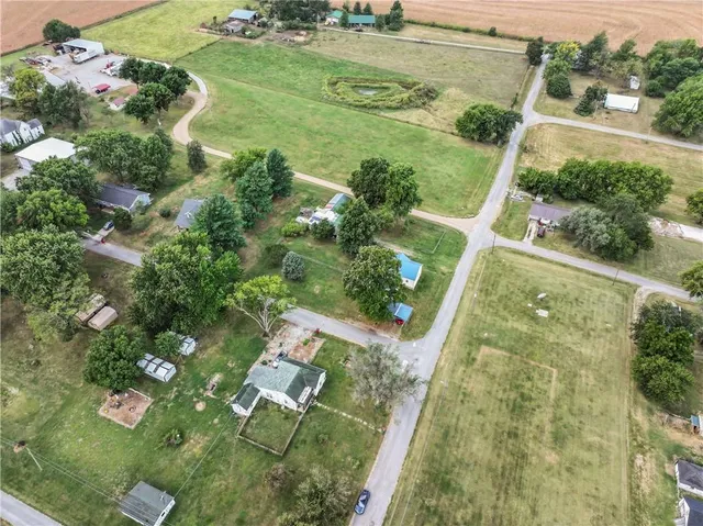 $175,000 | 402 Pine Street, Blackburn, MO 65321