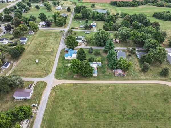 $175,000 | 402 Pine Street, Blackburn, MO 65321