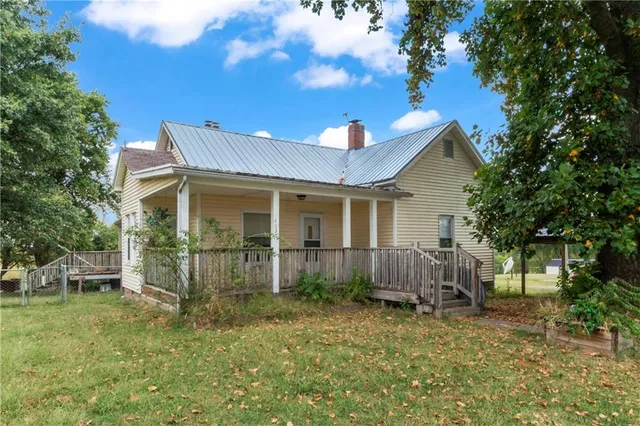 $175,000 | 402 Pine Street, Blackburn, MO 65321