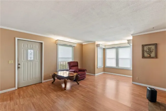 $175,000 | 402 Pine Street, Blackburn, MO 65321