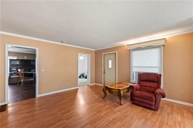 $175,000 | 402 Pine Street, Blackburn, MO 65321