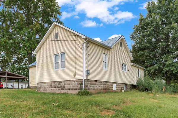 $175,000 | 402 Pine Street, Blackburn, MO 65321