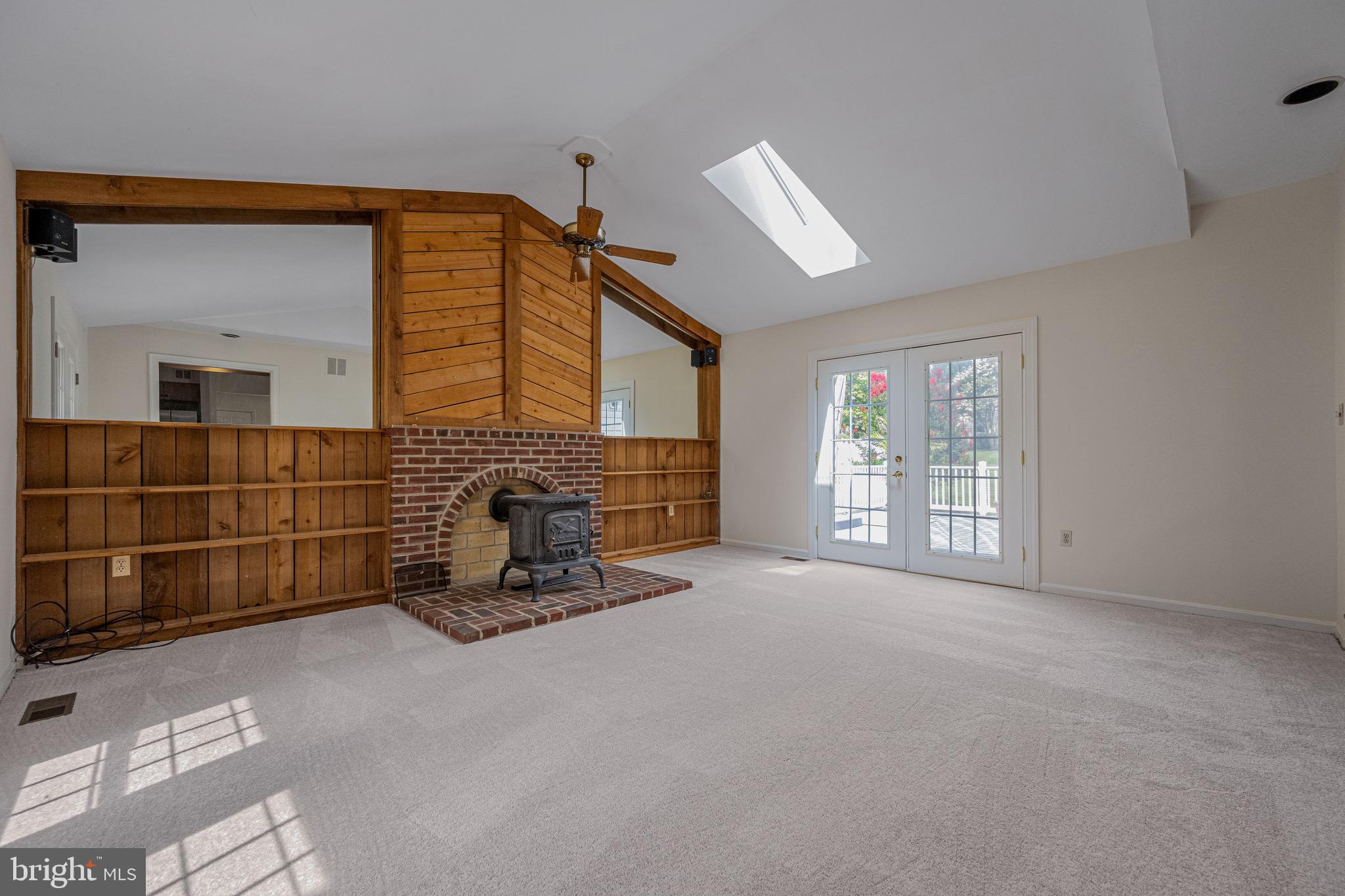 16405 Old Frederick Road Mount Airy, MD 21771 - Photo 14 of 35 Gallery Image 14