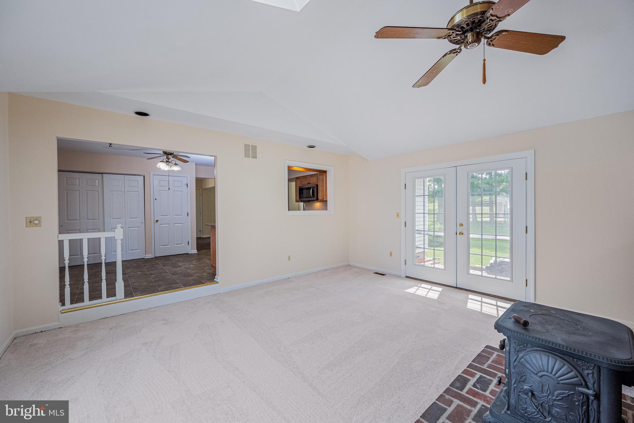 16405 Old Frederick Road Mount Airy, MD 21771 - Photo 16 of 35 Gallery Image 16