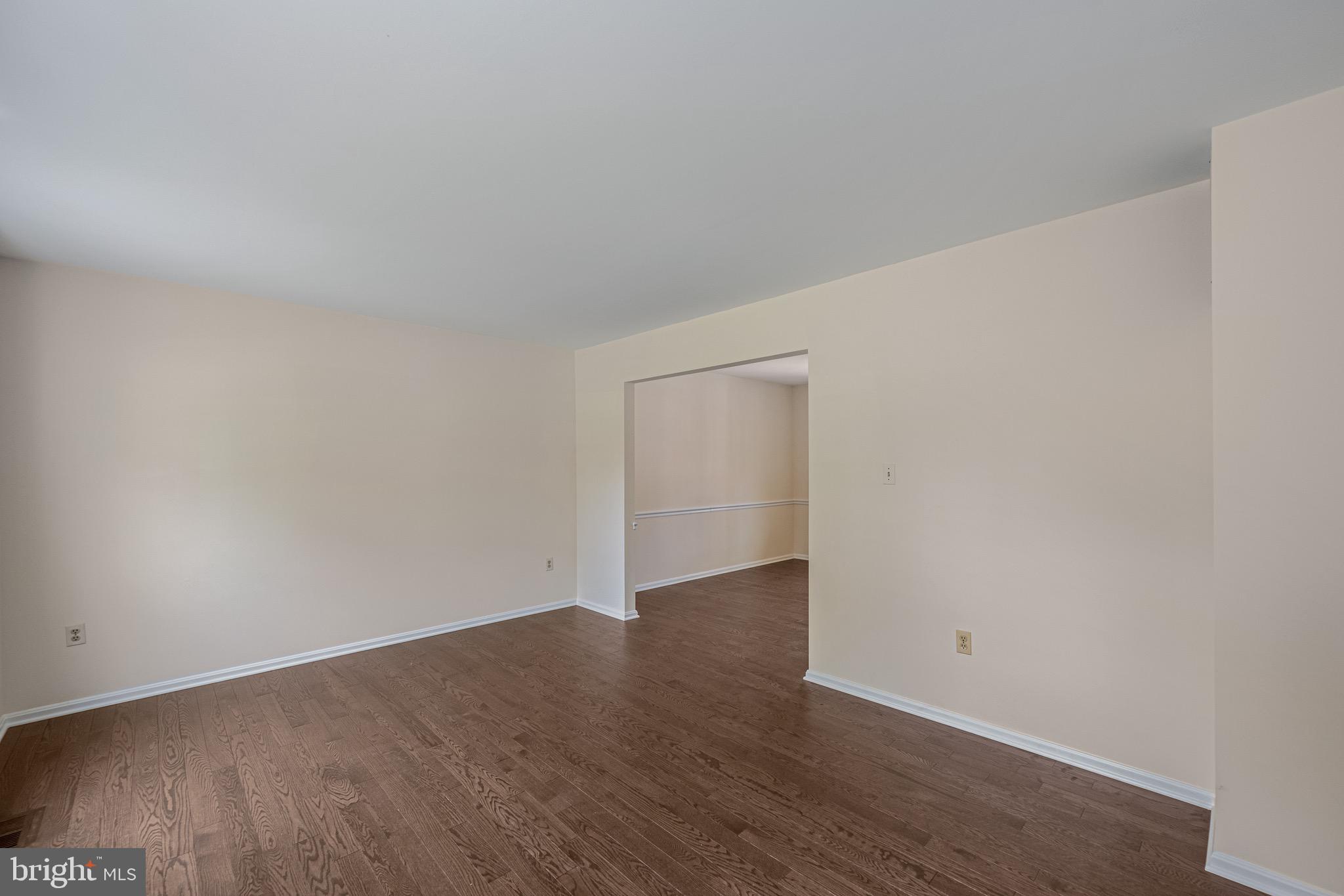 16405 Old Frederick Road Mount Airy, MD 21771 - Photo 9 of 35 Gallery Image 9