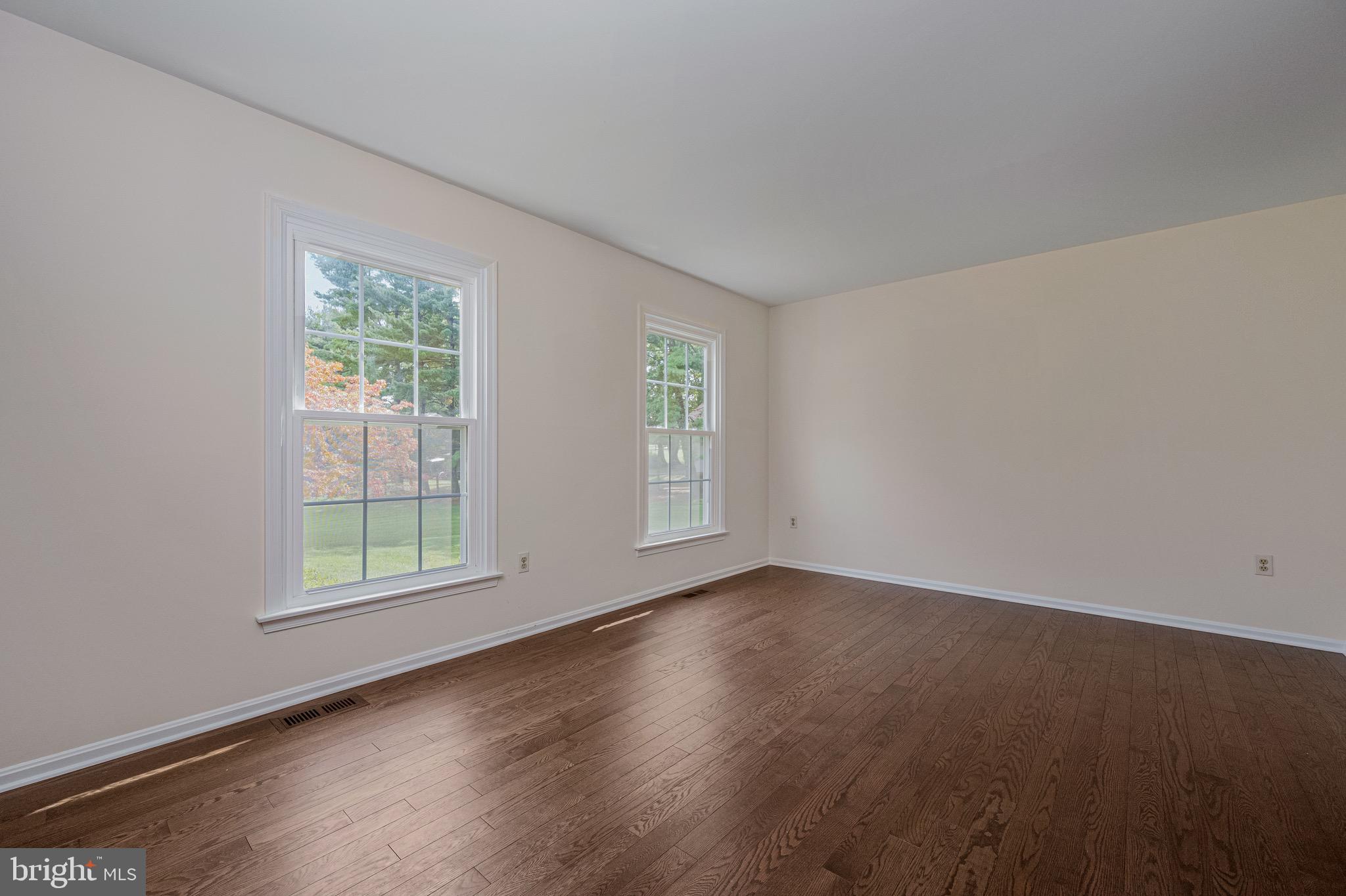 16405 Old Frederick Road Mount Airy, MD 21771 - Photo 10 of 35 Gallery Image 10