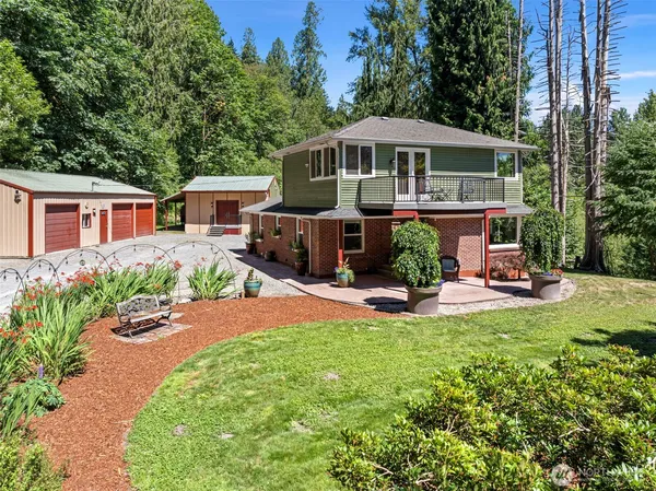 $1,100,000 | 17401 Renton-Maple Valley Road, Maple Valley, WA 98038