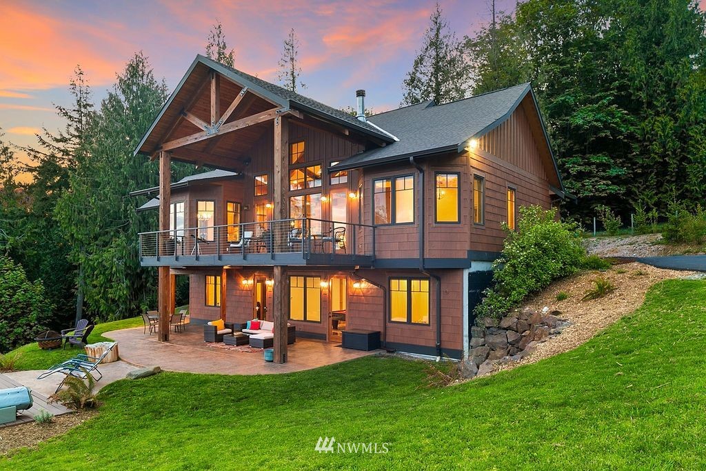 10001 Fay Road Northeast Carnation, WA 98014 - Photo 3 of 40 Gallery Image 3