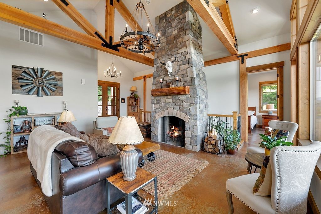10001 Fay Road Northeast Carnation, WA 98014 - Photo 4 of 40 Gallery Image 4