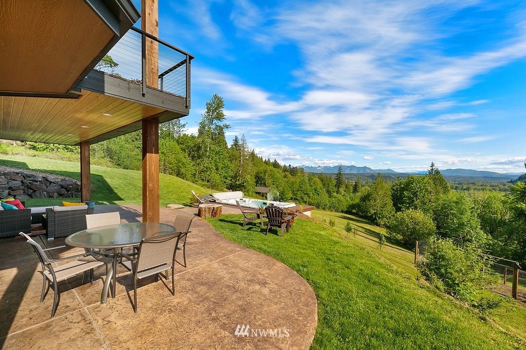 10001 Fay Road Northeast Carnation, WA 98014 - Photo 34 of 40 Gallery Image 34