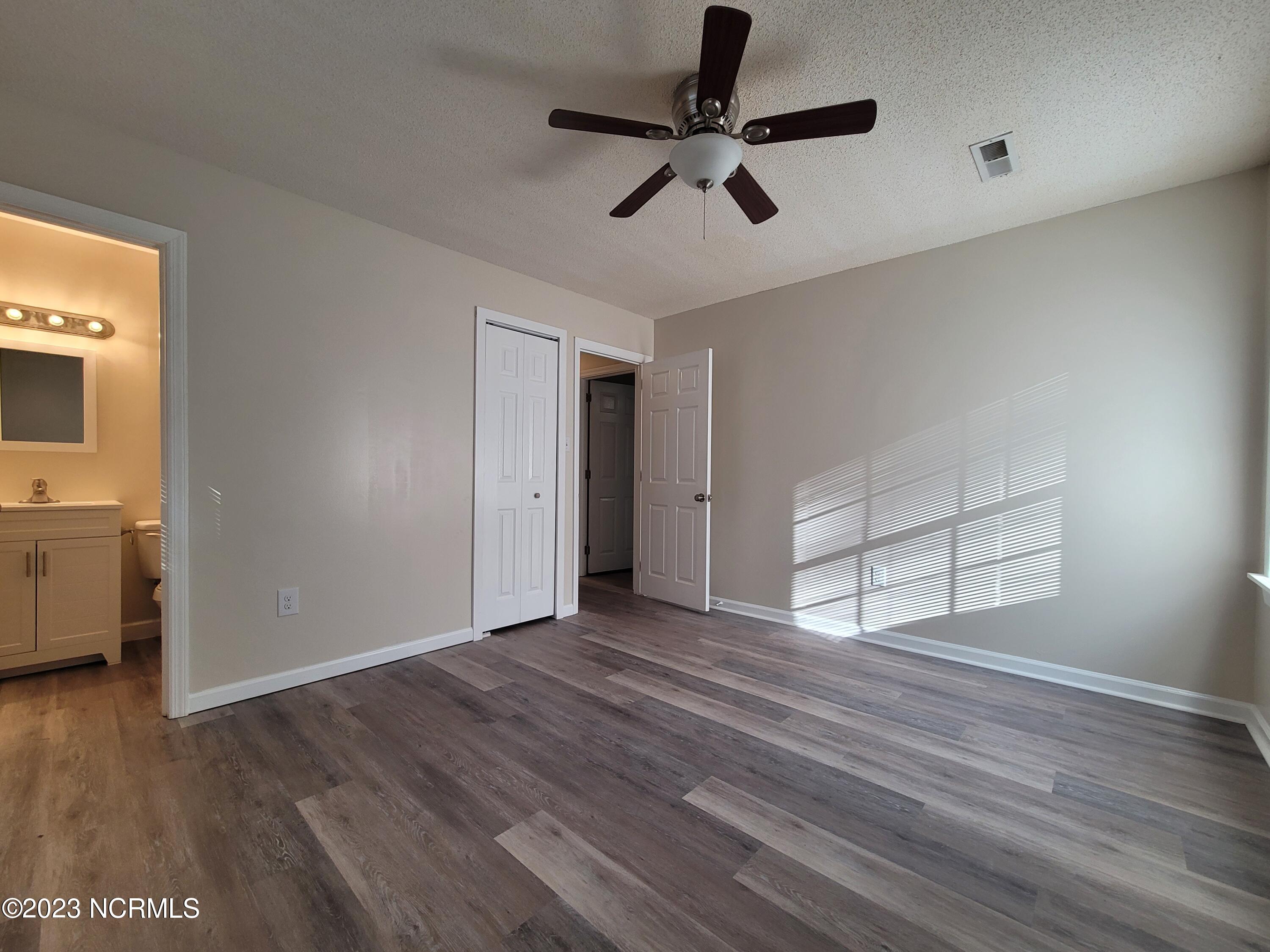 4810 Greenway Avenue Wilmington, NC 28403 - Photo 16 of 19 20231003_085300