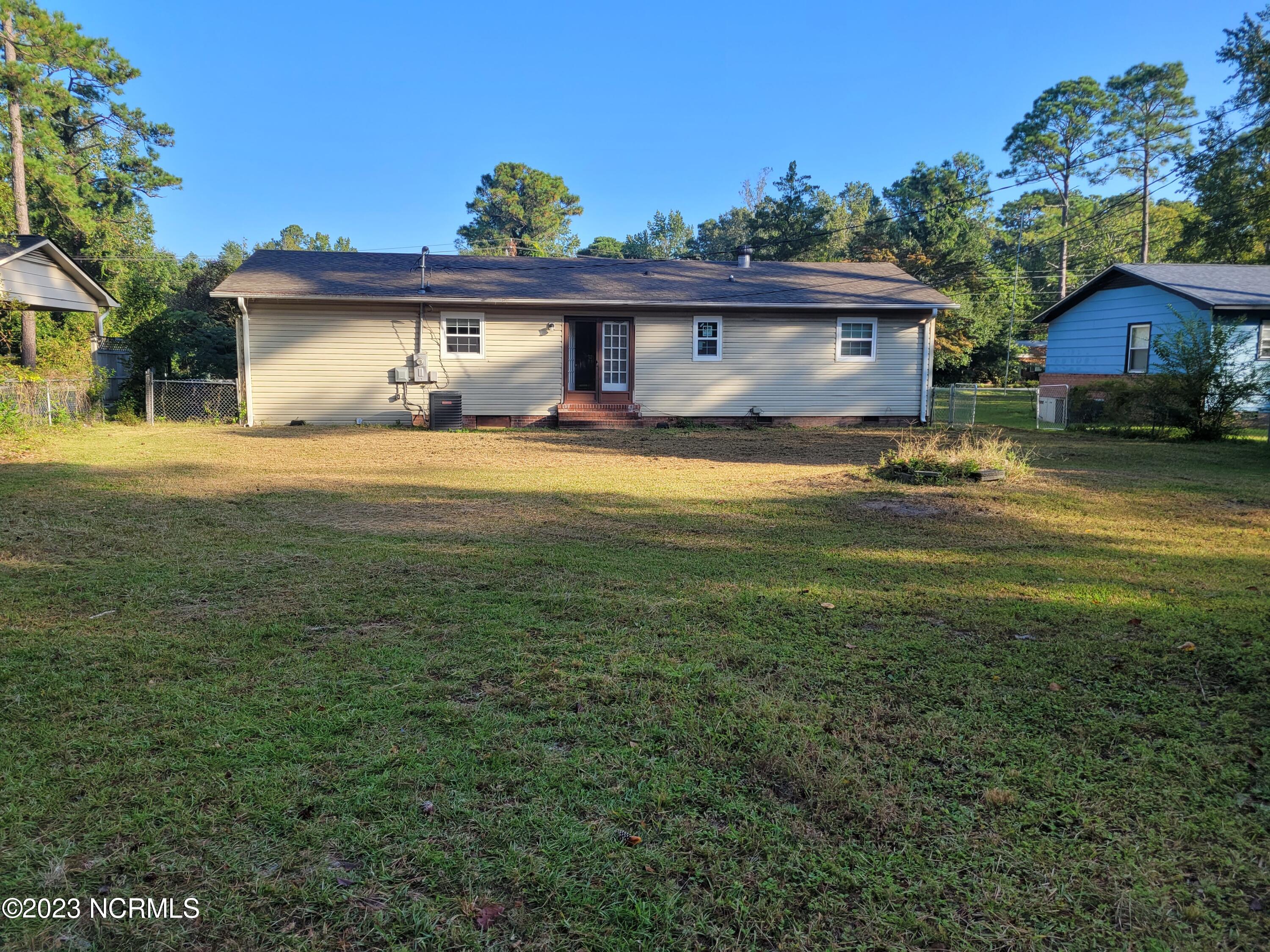4810 Greenway Avenue Wilmington, NC 28403 - Photo 18 of 19 20231003_085519