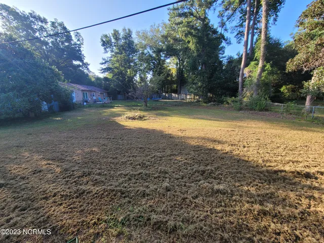 $1,650 | 4810 Greenway Avenue, Wilmington, NC 28403