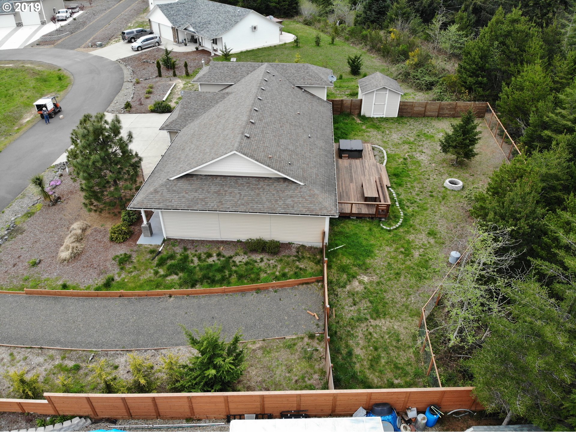 5577 Chittum Loop Florence, OR 97439 - Photo 5 of 31 Gallery Image 5