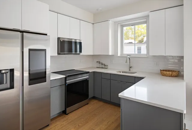 $725,000 | 421 High Street, Unit 205, Medford, MA 02155