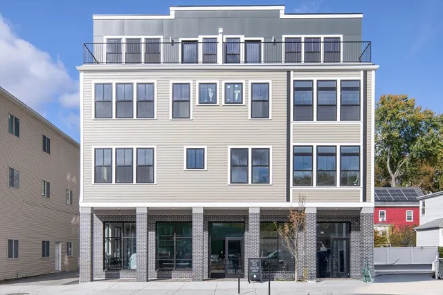 $725,000 | 421 High Street, Unit 205, Medford, MA 02155