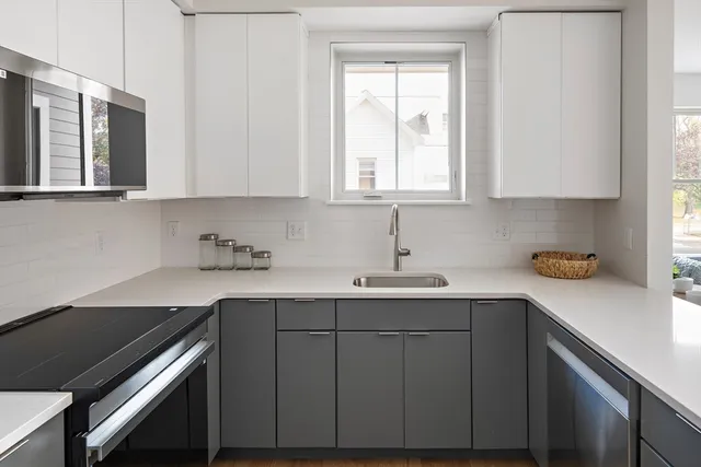 $725,000 | 421 High Street, Unit 205, Medford, MA 02155