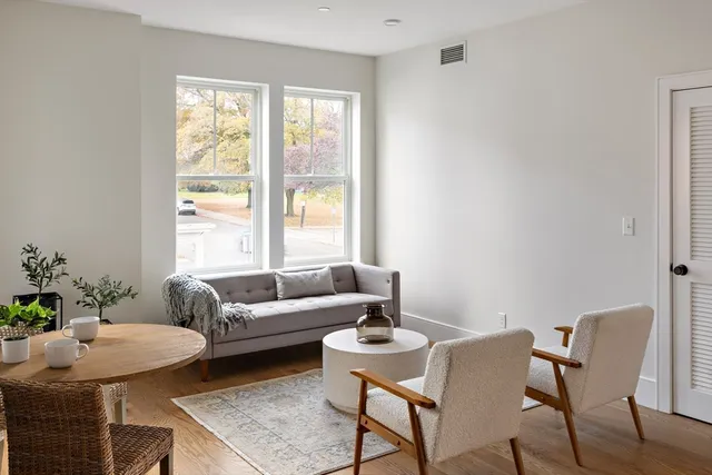 $725,000 | 421 High Street, Unit 205, Medford, MA 02155