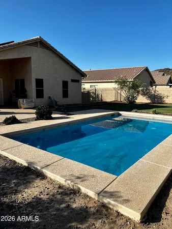 $2,500 | 4053 West Saddlehorn Road, Phoenix, AZ 85083