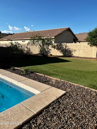 $2,500 | 4053 West Saddlehorn Road, Phoenix, AZ 85083
