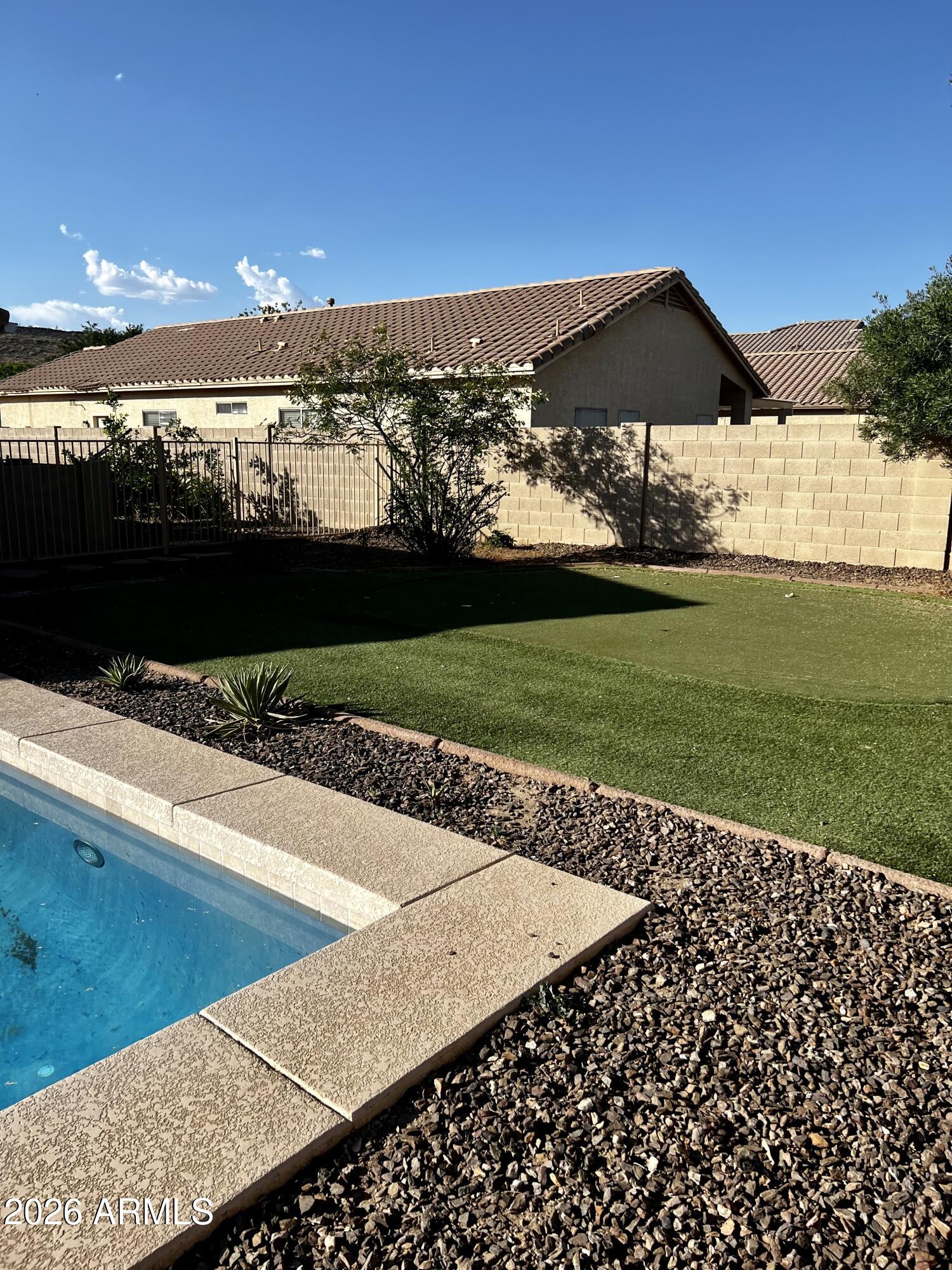 4053 West Saddlehorn Road Phoenix, AZ 85083 - Photo 12 of 13 IMG_8563